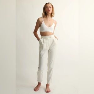 Almina Concept, high waisted pleated trouser, white